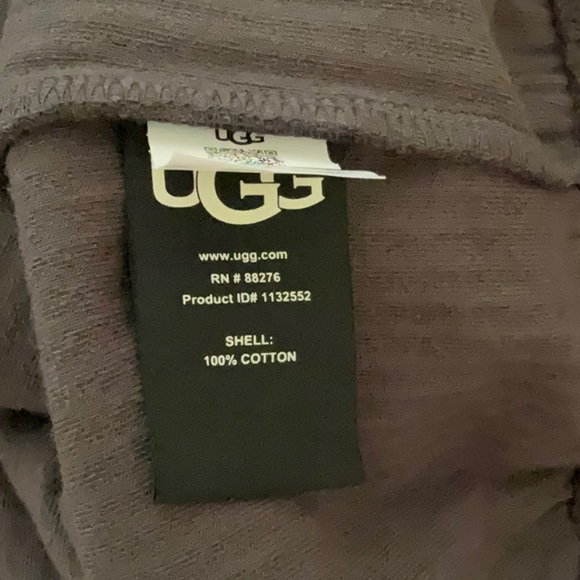 UGG Calland Funnel Neck Top Size M NWT - Picture 9 of 11